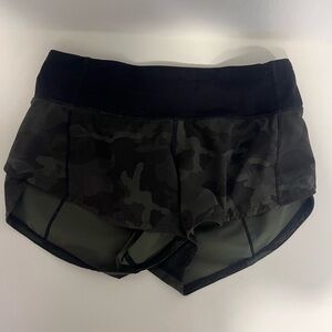 Lululemon camo speed up shorts